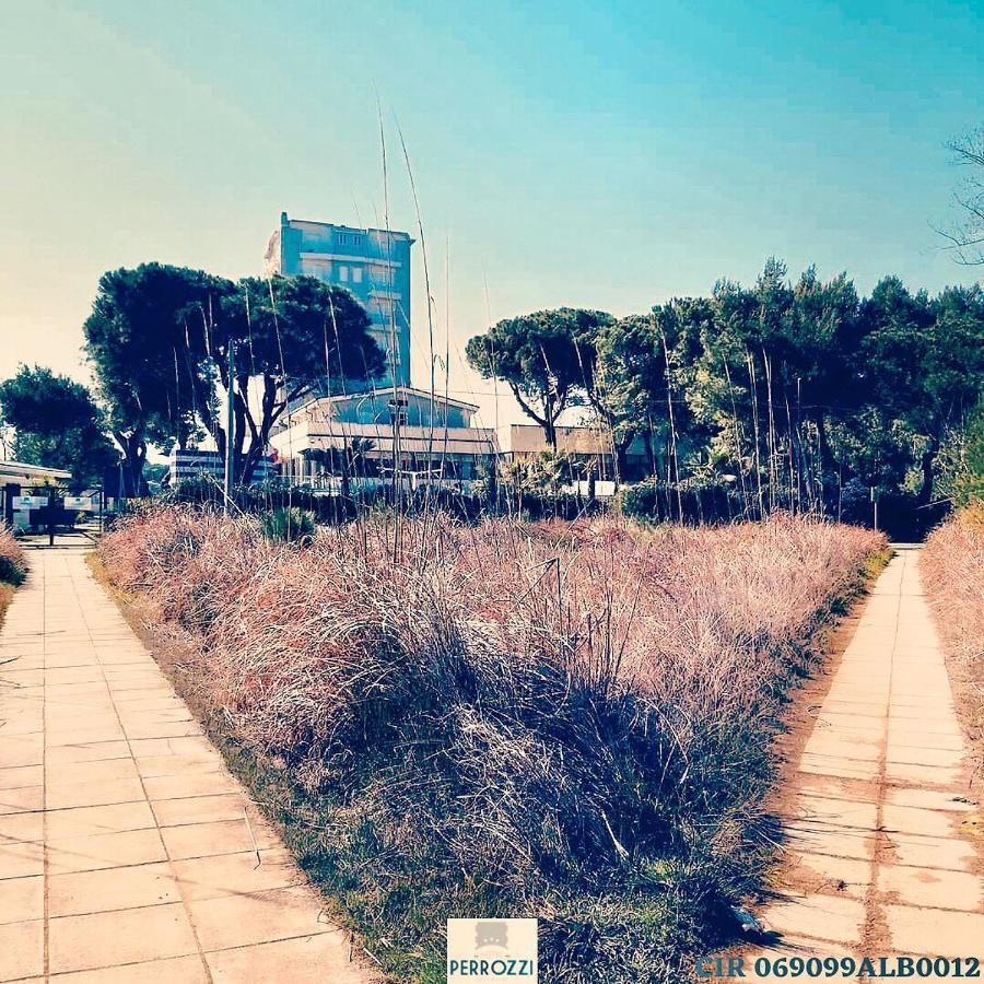 Hotel Perrozzi Vasto Exterior photo